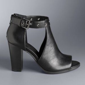 simply vera wang booties